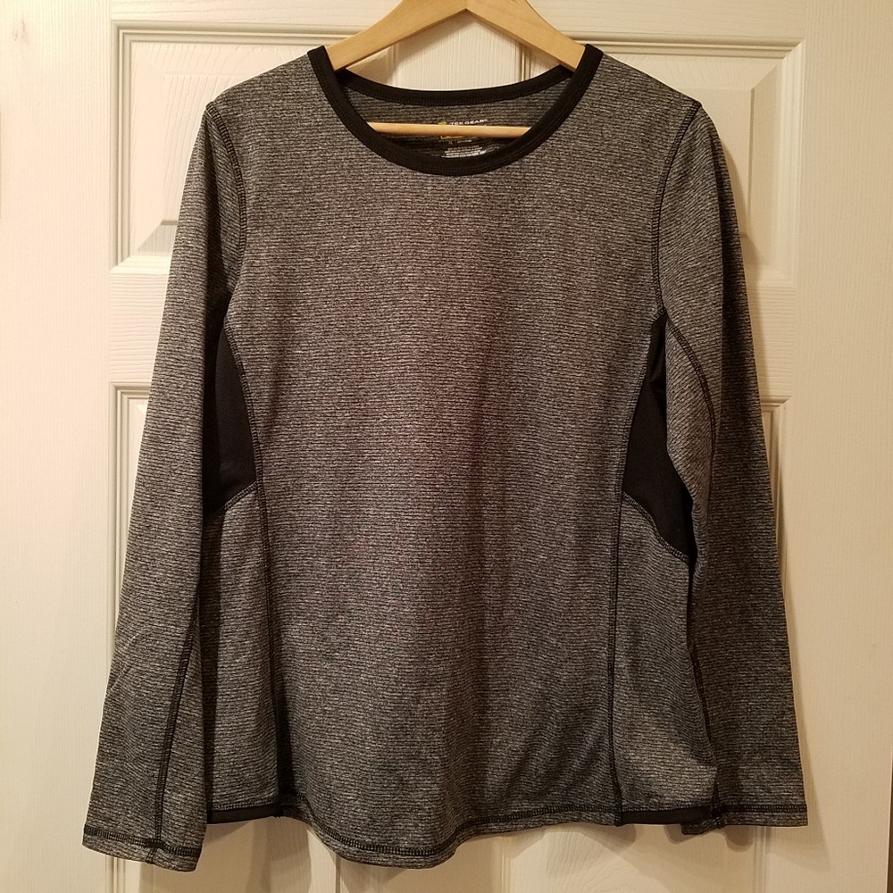 Tek Gear "Elements Series" Activewear Top - XL